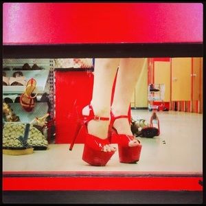 🍒Candy Apple Red Stripper Stelletos👠